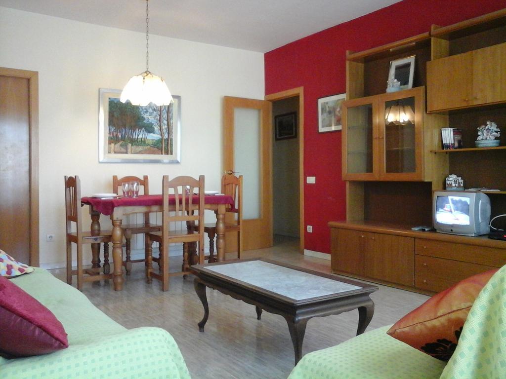 Apartament Fira L'Hospitalet de Llobregat Quarto foto