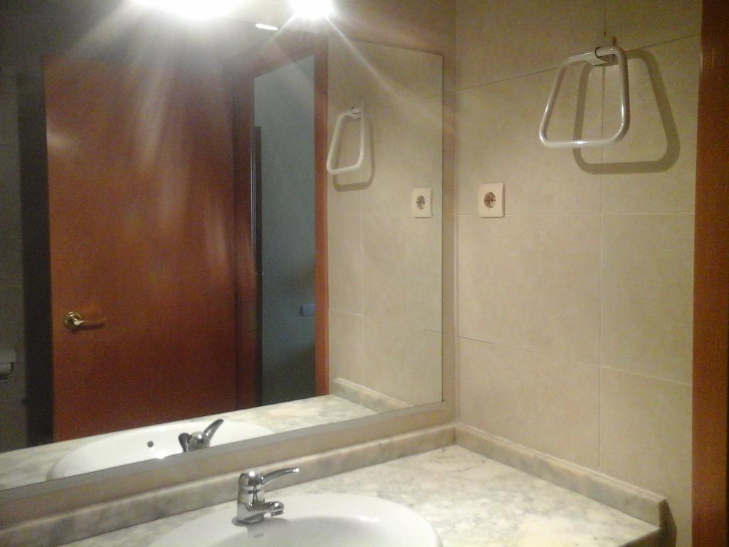 Apartament Fira L'Hospitalet de Llobregat Quarto foto